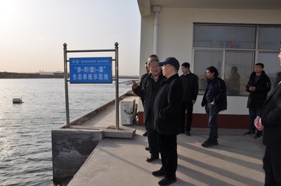 藍(lán)色糧倉(cāng)科技創(chuàng)新再啟新篇 海水池塘與鹽堿水域生態(tài)工程化養(yǎng)殖技術(shù)項(xiàng)目課題績(jī)效評(píng)價(jià)會(huì)在青島召開(kāi)